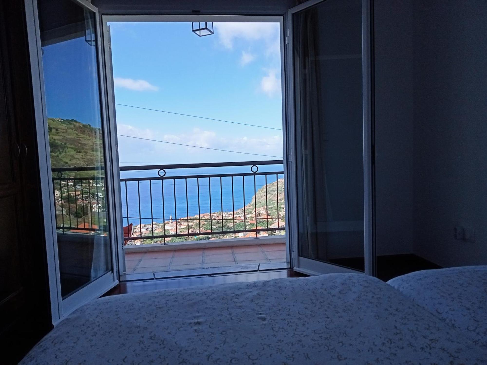 Hotel The Artist House Arco da Calheta  Zimmer foto